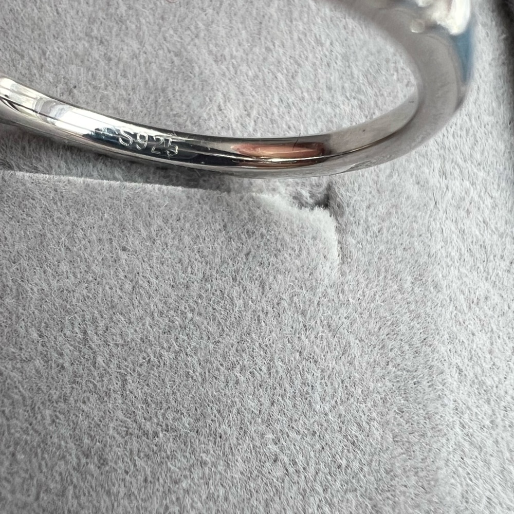 925 Sterling Sliver 2 Carat round Moissanite Engagement ring - Picture 7 of 10